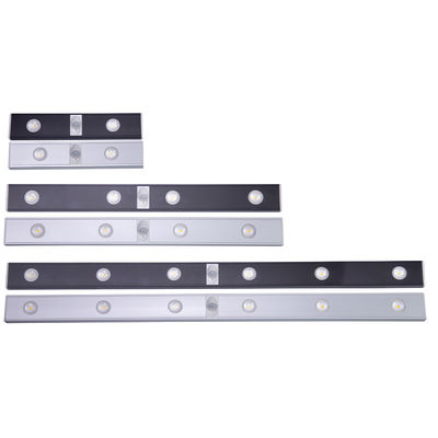 Giá tốt. Bạc dưới tủ đèn dải điện áp AC 5V 1A pin 900mA trực tuyến