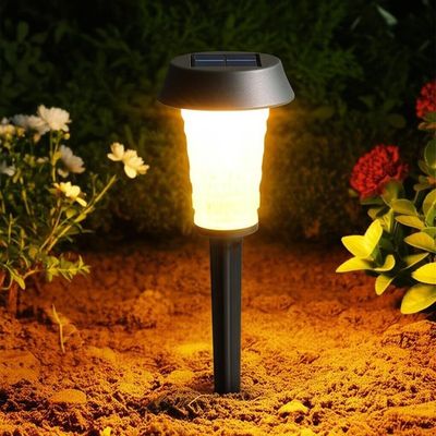 Giá tốt. Đèn sân vườn năng lượng mặt trời thời lượng pin 8-10 giờ, kiểu lắp cọc, nhiệt độ màu trắng ấm trực tuyến